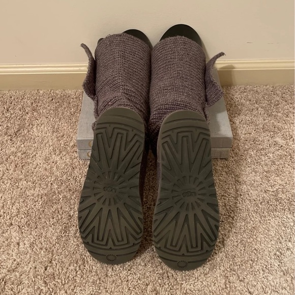 Ugg Boots - Picture 4 of 6